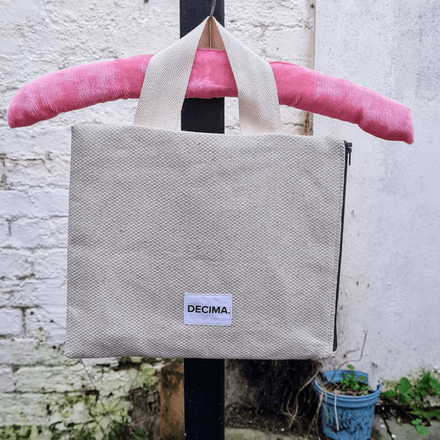 BATH pouch
