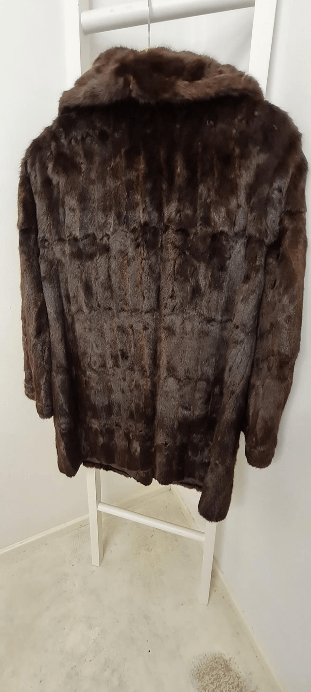 Chocolate Real fur coat mid lenght